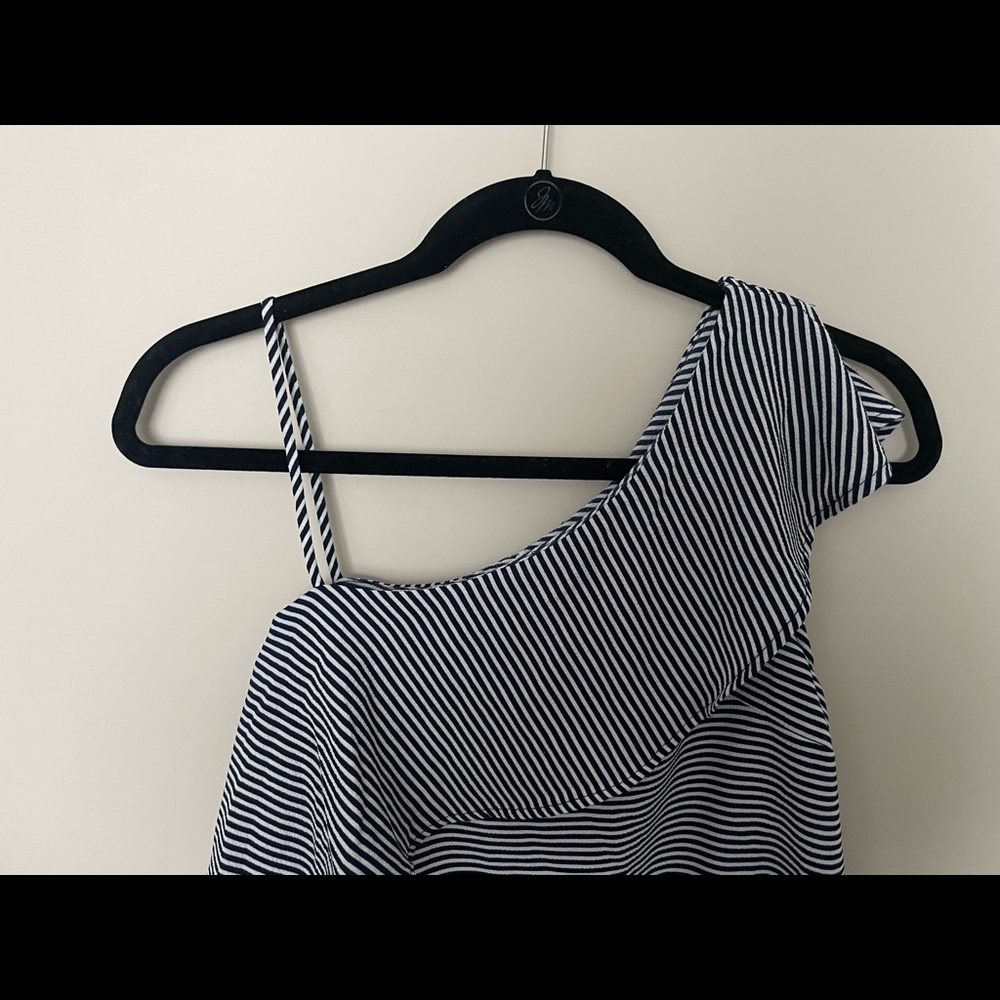 One Shoulder Ruffled Blouse - Picture 3 of 5